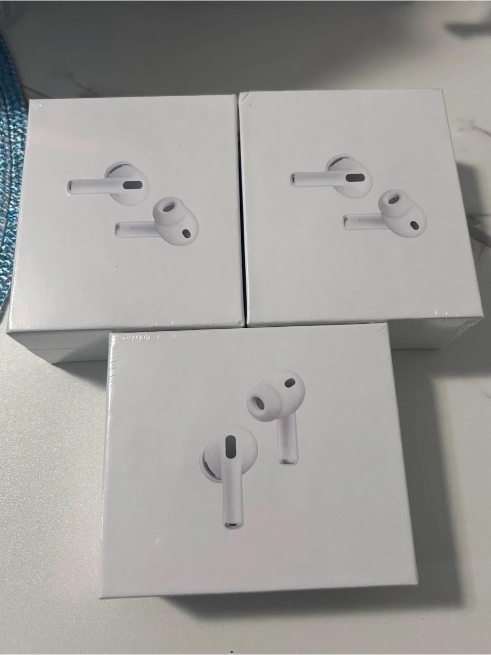Wireless True Bluetooth Earbuds with Charging Case - White